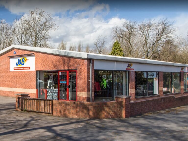 photo.html 192 768x576