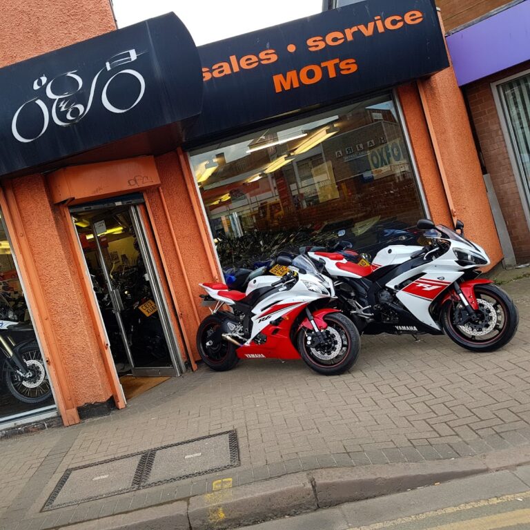 photo.html 205 768x768