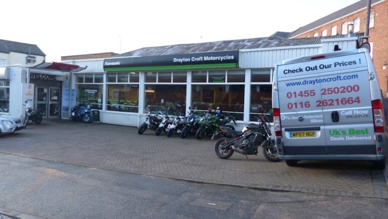 photo.html 208 768x433