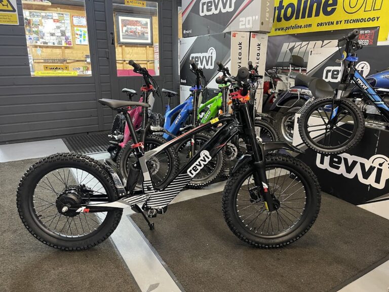 photo.html 301 768x576