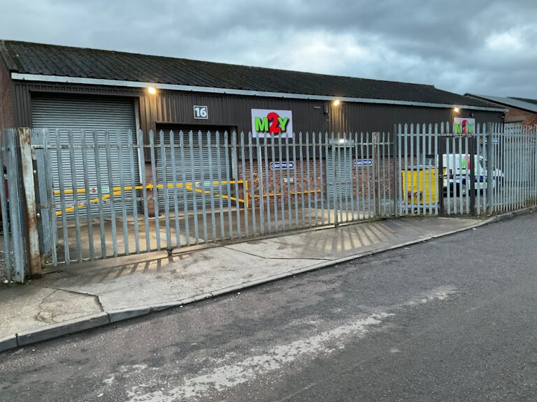 photo.html 333 768x576