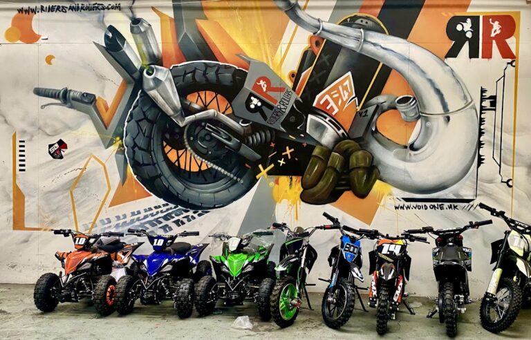 photo.html 347 768x492