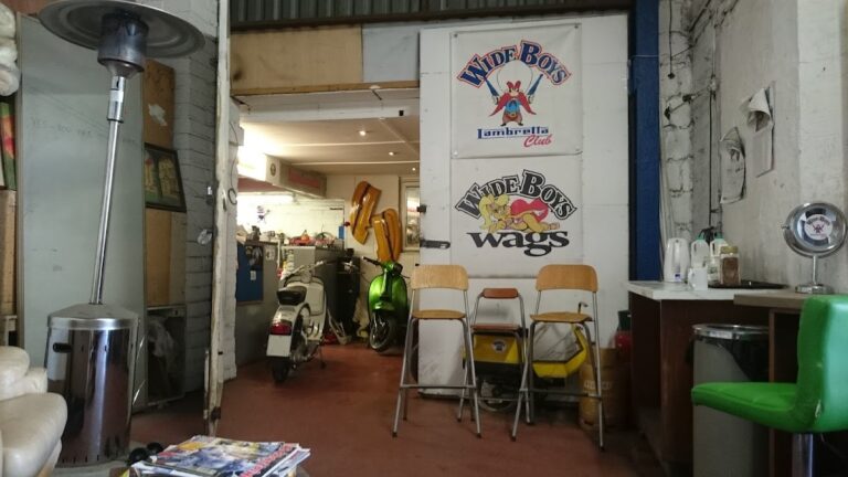 photo.html 382 768x432