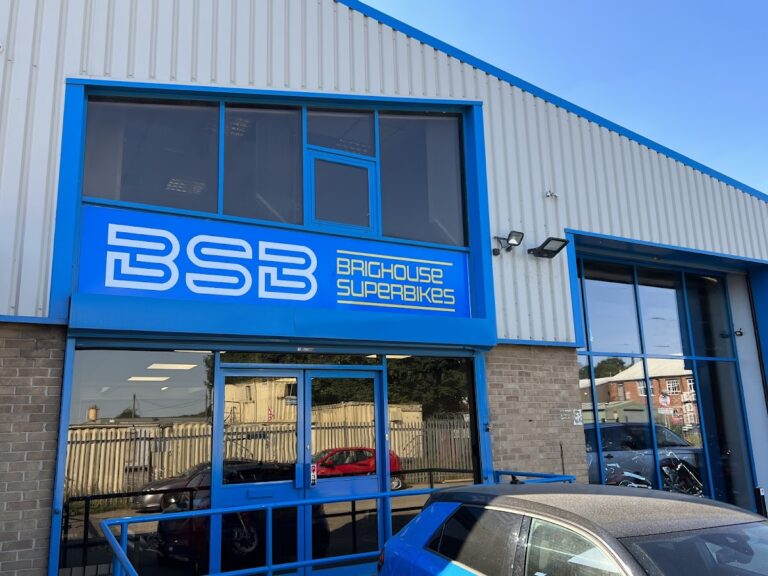 photo.html 388 768x576