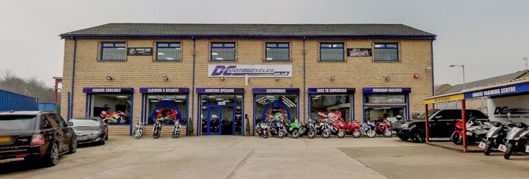 photo.html 393 768x261