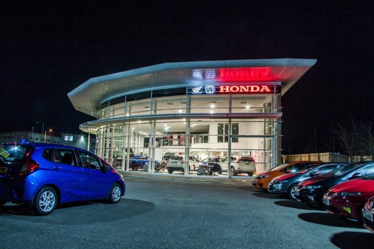 photo.html 408 768x512